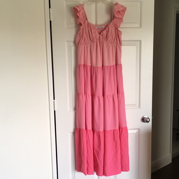 NWT English Factory pink ruffle tiered maxi dress M Vici Caprice dress - Picture 3 of 13